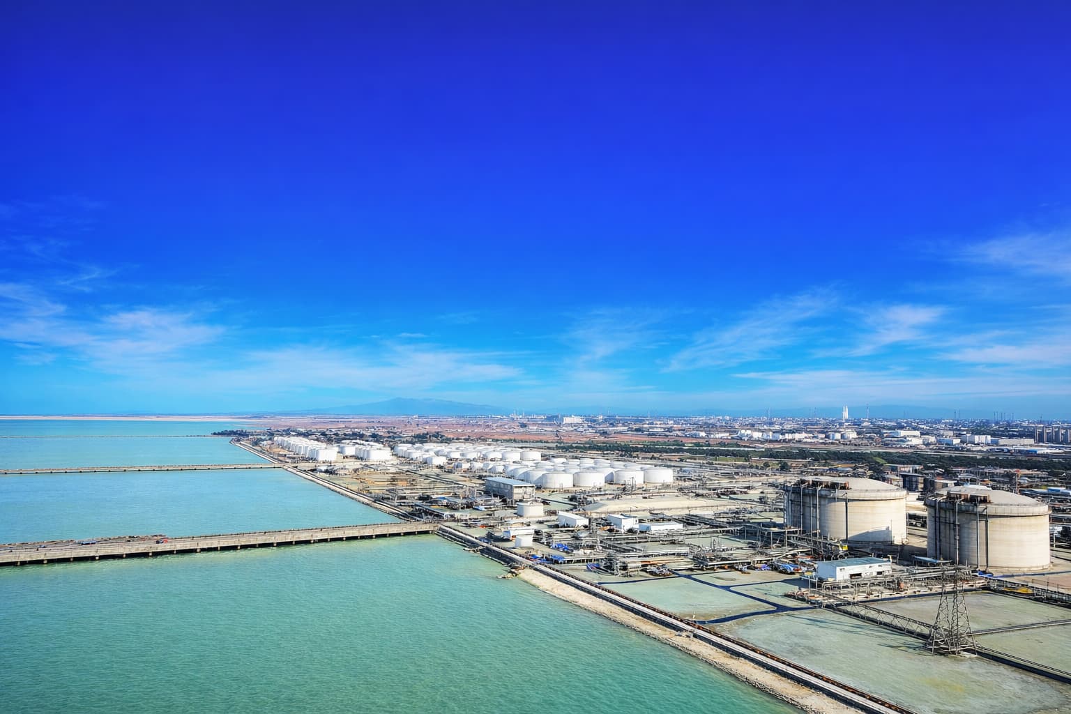 A Grand Vision Tested by a Painful Reality –  PIPC Pengerang: Can Malaysia Outsmart the Global Petrochemical Glut?